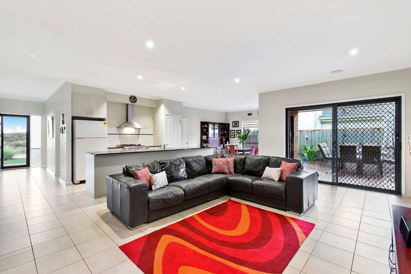3 Observation Court, WATERWAYS VIC 3195, Waterways - Thumbnail 2