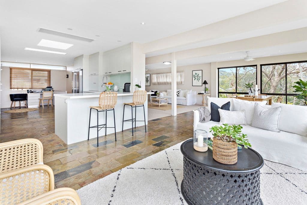 6 Tharkinna Avenue, Kiama NSW 2533, Kiama - Image 1