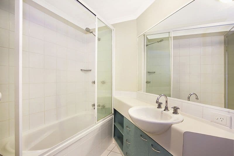 14 McIlwraith Street, AUCHENFLOWER QLD 4066, Auchenflower - Thumbnail 7