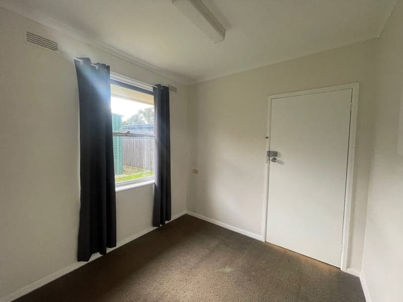 17 Joseph Street, Sale - Thumbnail 6