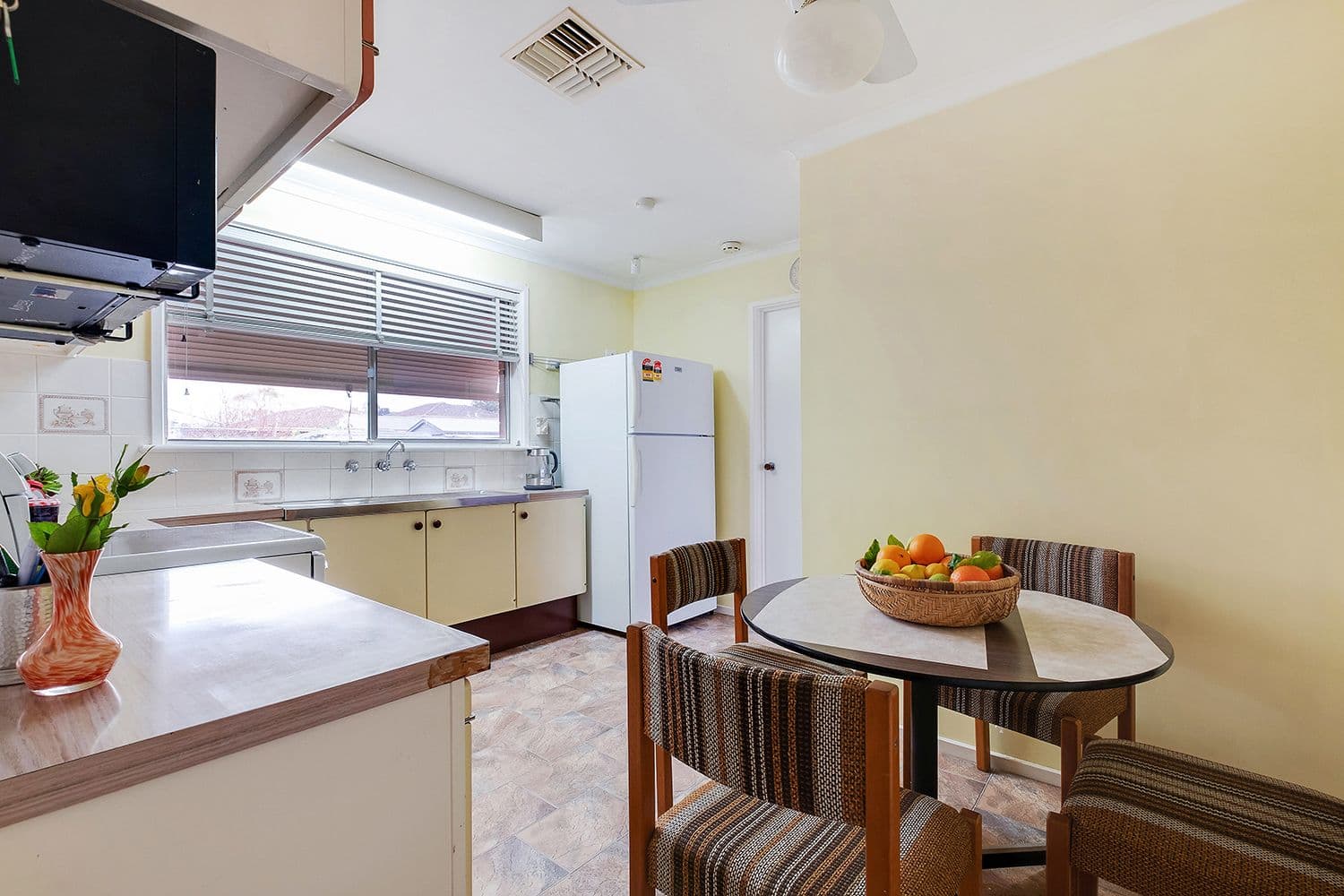 36 Shandon Avenue, Seaton SA 5023, Seaton - Thumbnail 7