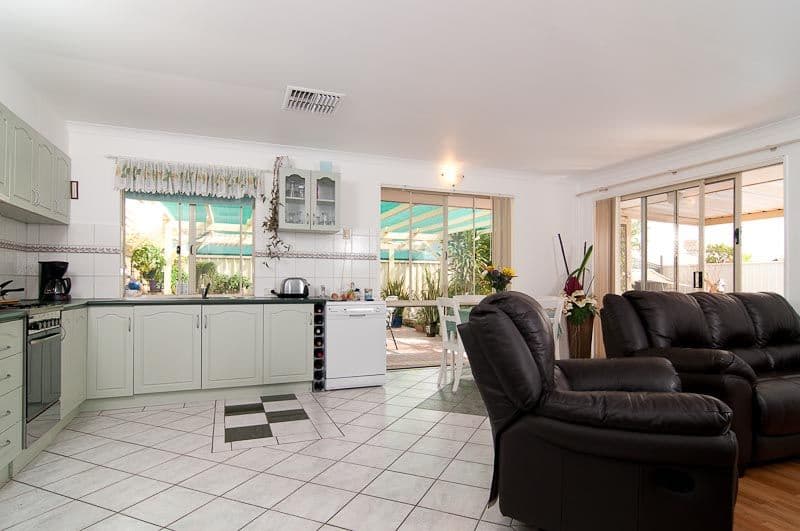 15 Armitage Close, SOUTH GUILDFORD WA 6055, South Guildford - Thumbnail 7