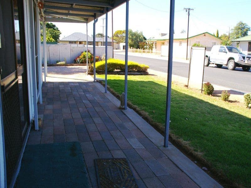 5 Alma Street, Renmark SA 5341, Renmark - Thumbnail 2