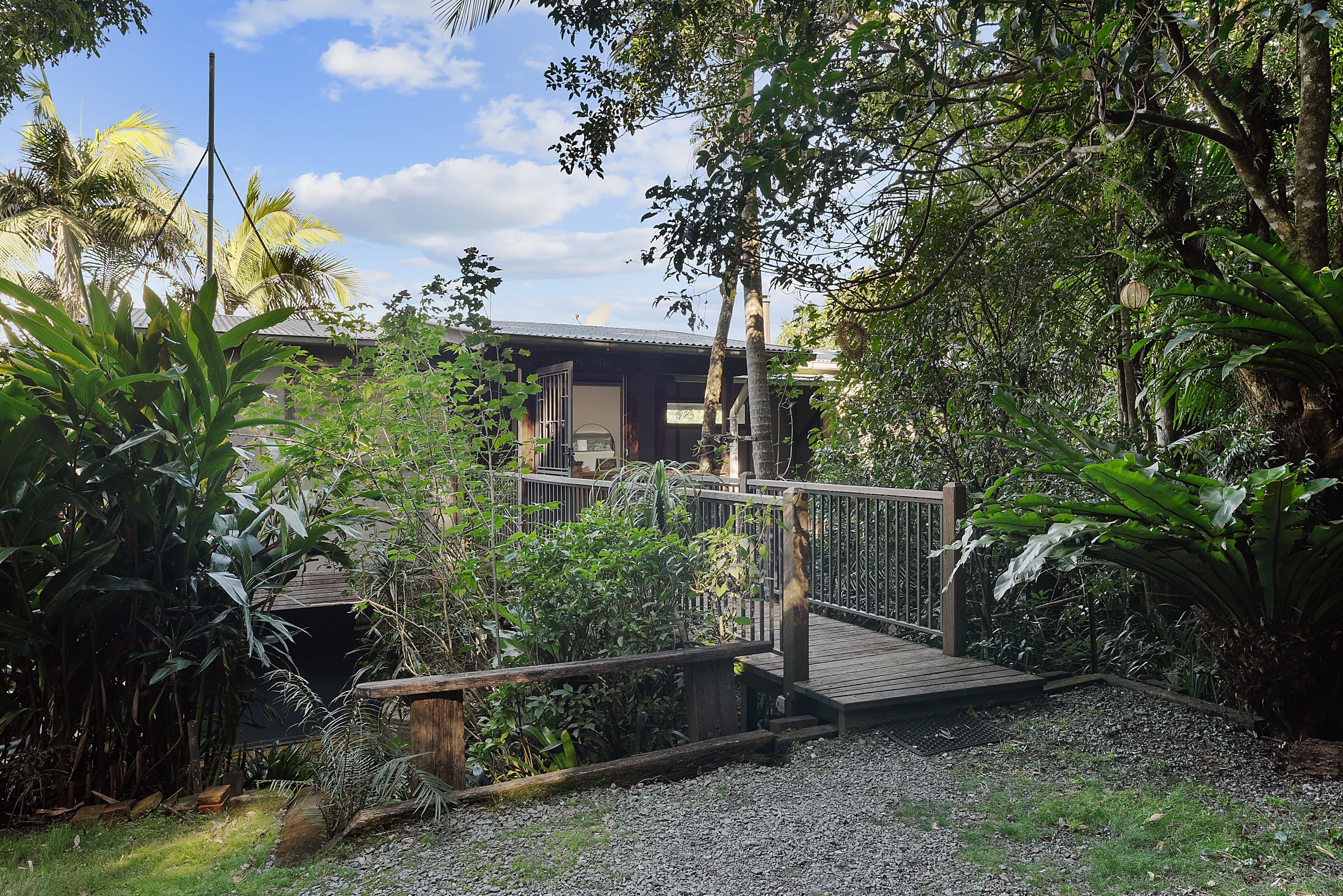 32 Attunga Lane, Mount Glorious QLD 4520, Mount Glorious - Thumbnail 2