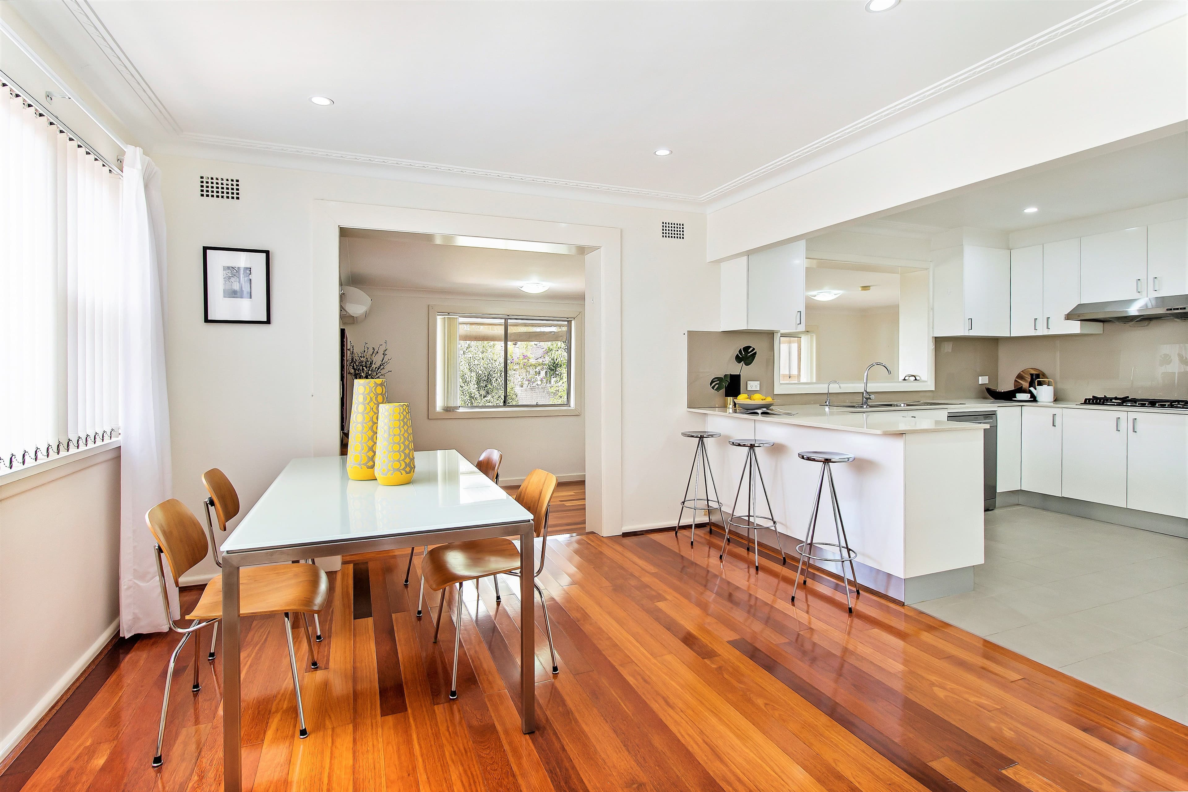 106 Charles Street, Putney - Thumbnail 4