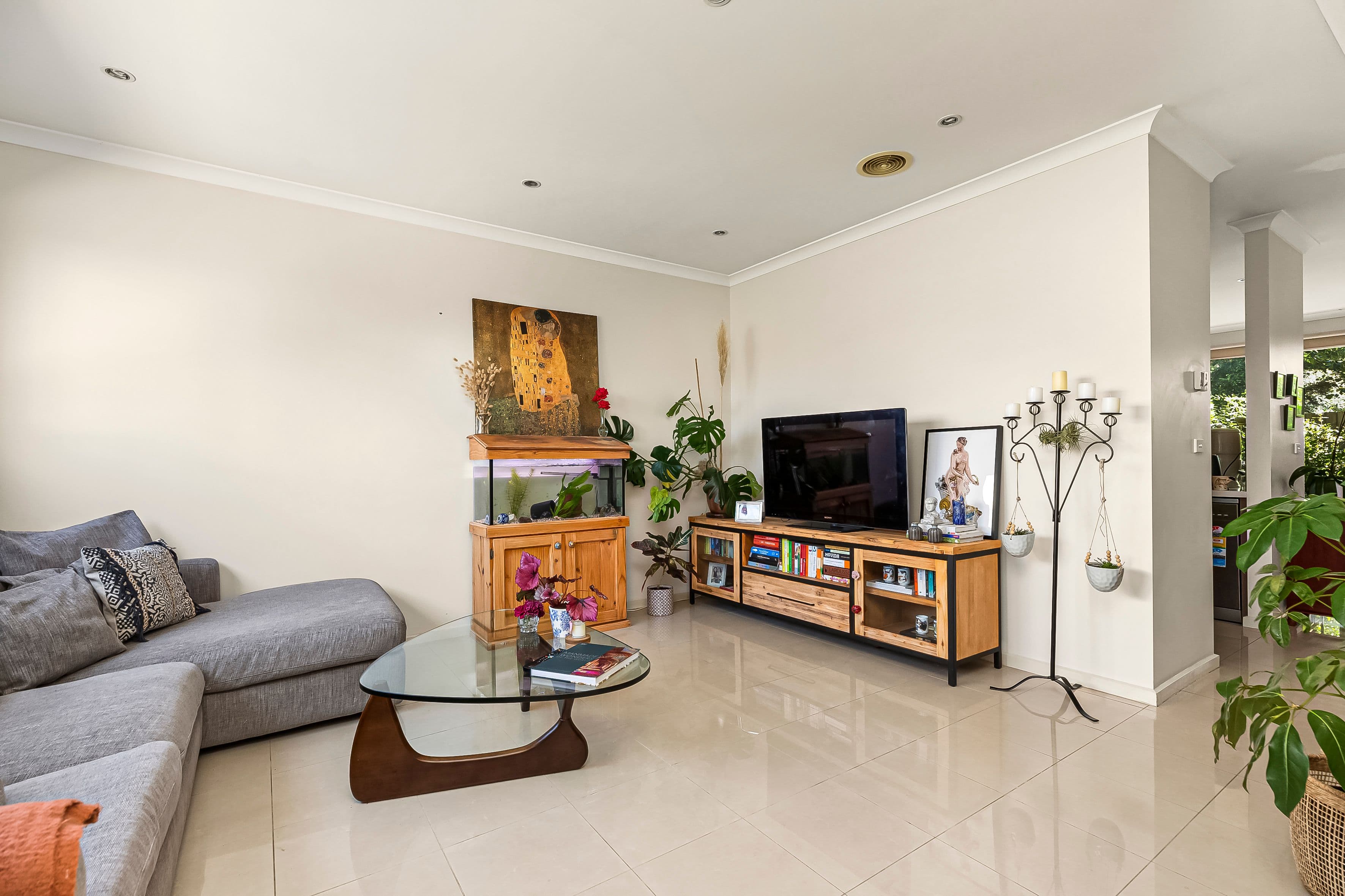 8 Plymouth Street, Pascoe Vale VIC 3044, Pascoe Vale - Thumbnail 3