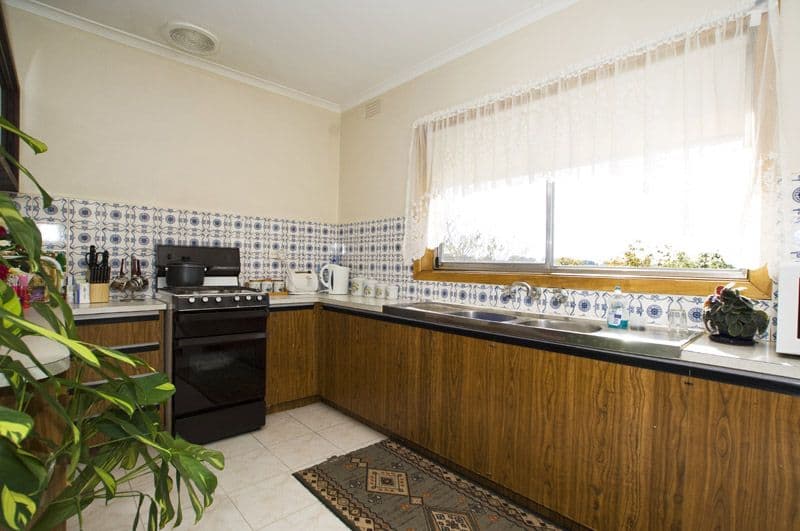 72 Rosemary Drive, LALOR VIC 3075, Lalor - Thumbnail 5