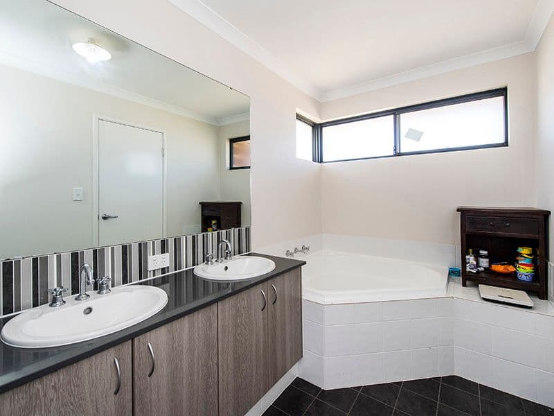 54 Camelot Street, Baldivis WA 6171, Baldivis - Thumbnail 2