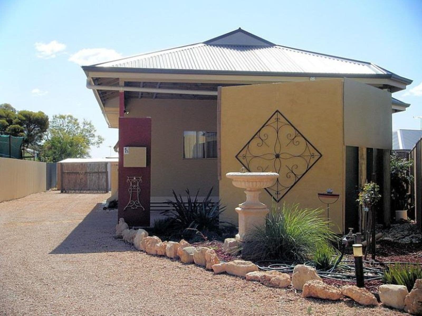 1/5 Melia Street, Red Cliffs, VIC 3496, Red Cliffs - Image 1