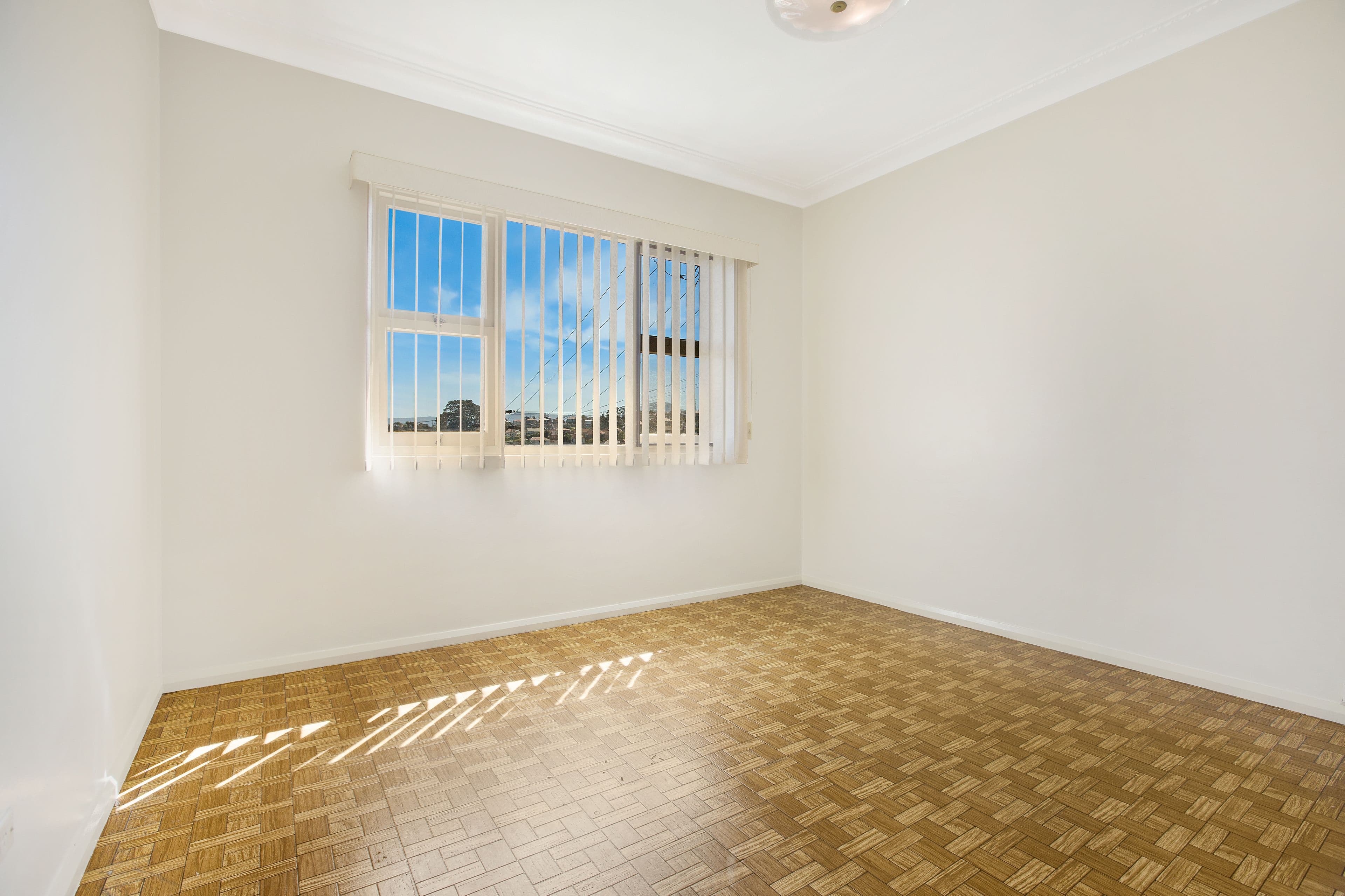 25 Mirrabooka Road, Lake Heights - Thumbnail 5