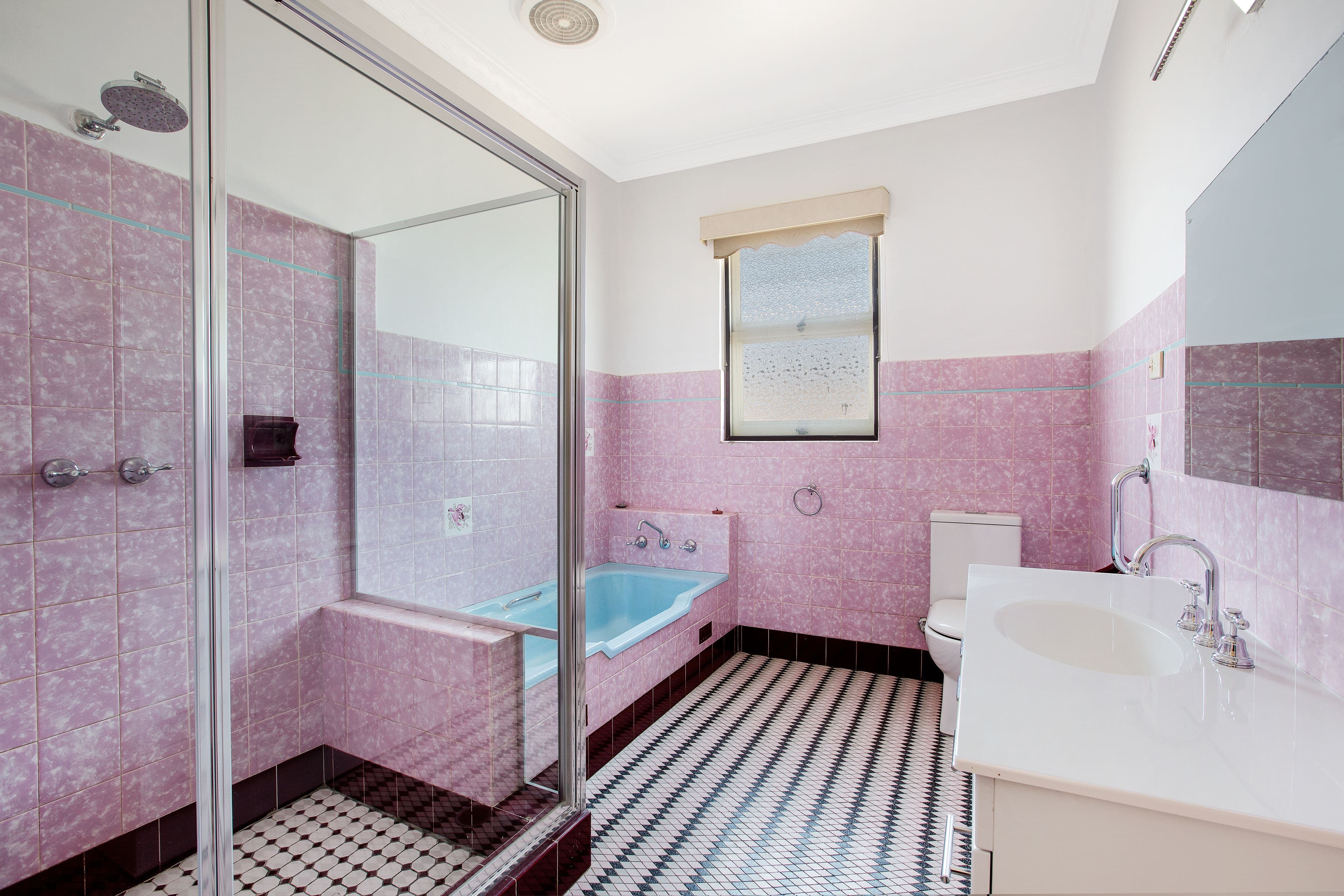 25 Mirrabooka Road, Lake Heights - Thumbnail 7