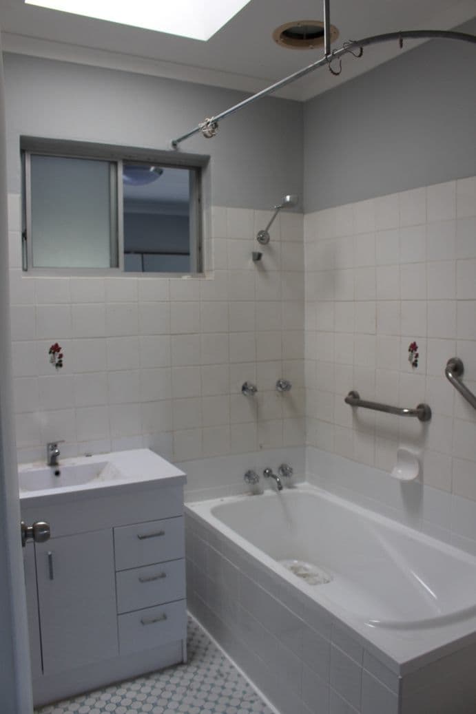 15 Yukana Street, Boyne Island QLD 4680, Boyne Island - Thumbnail 6