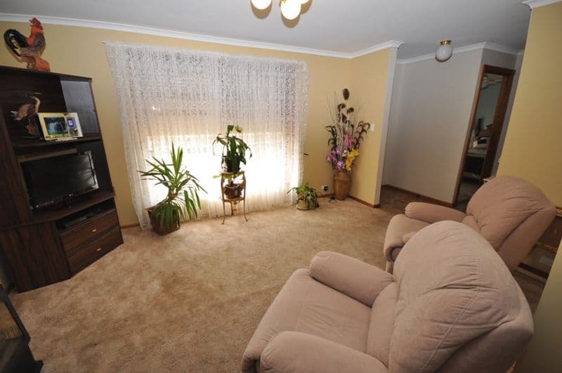 1 Seville Court, CRAIGMORE SA 5114, Craigmore - Thumbnail 3