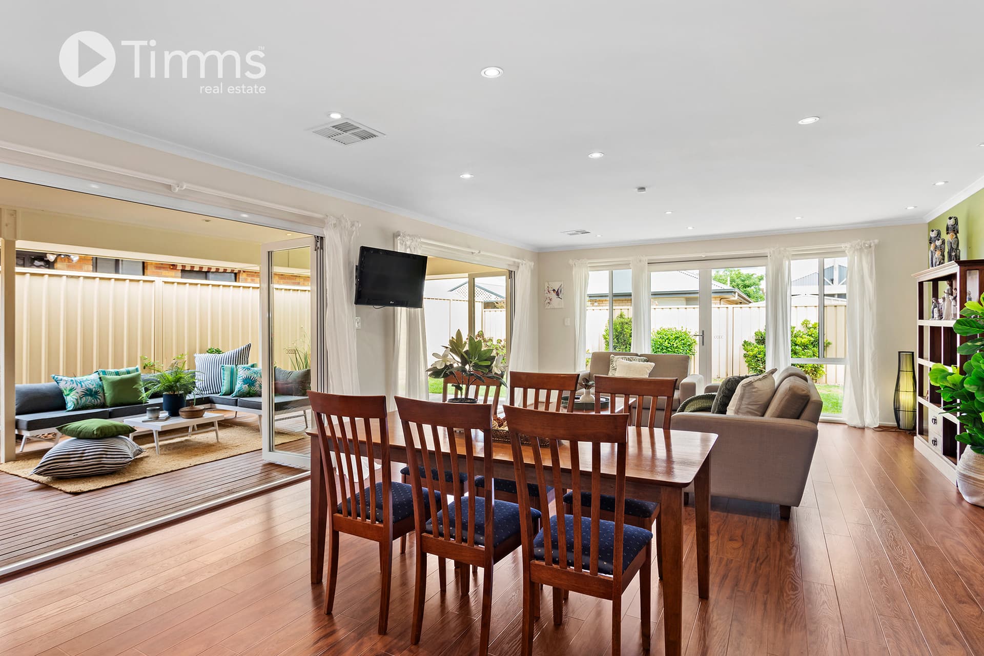 15 Buoy Crescent, Seaford Meadows - Thumbnail 2