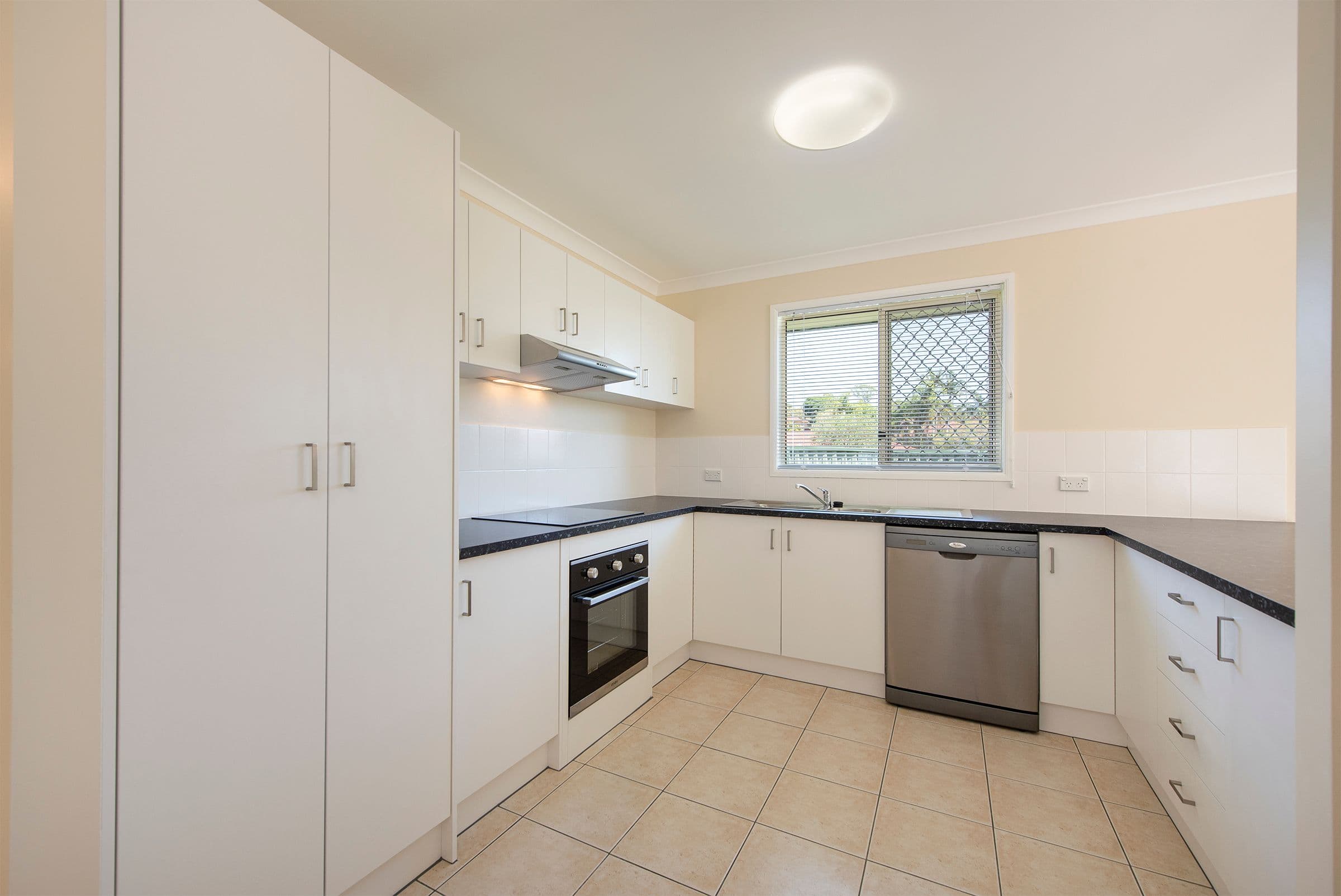 7 Gariswood Court, Edens Landing QLD 4207, Edens Landing - Thumbnail 3