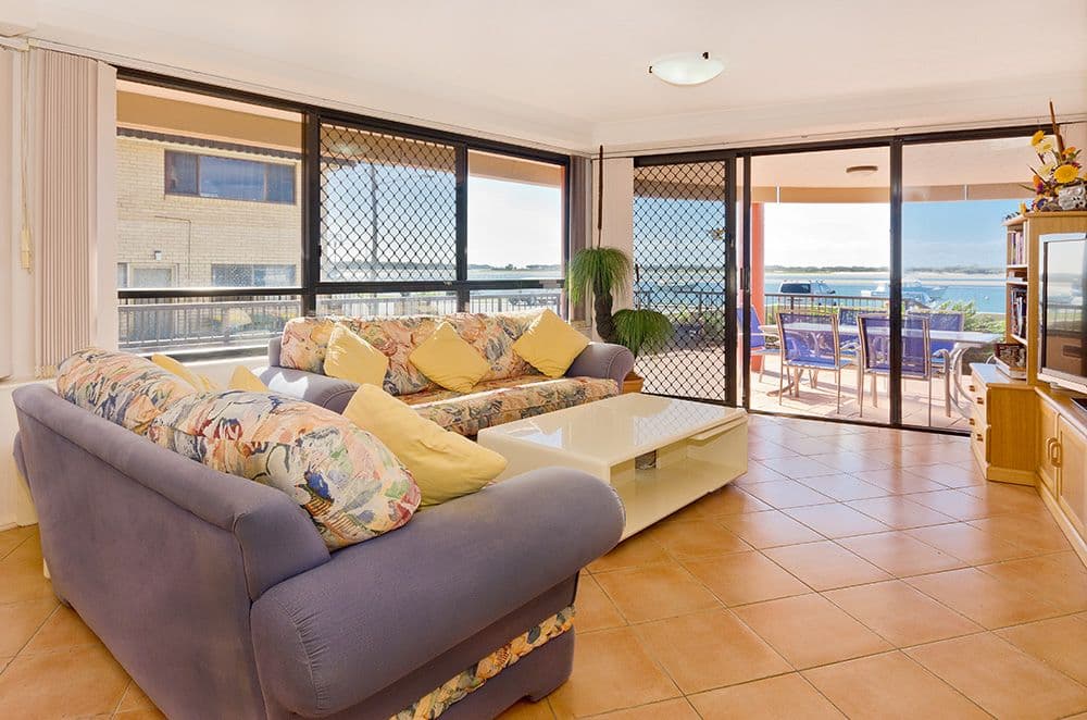 274 Marine Parade, LABRADOR QLD 4215, Labrador - Thumbnail 4