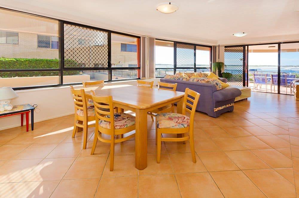 274 Marine Parade, LABRADOR QLD 4215, Labrador - Thumbnail 5