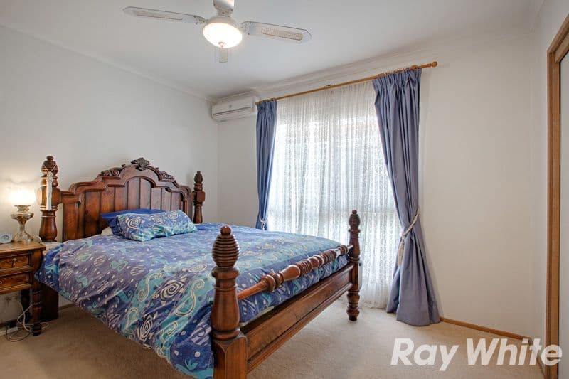 18 Leigh Drive, PAKENHAM VIC 3810, Pakenham - Thumbnail 5