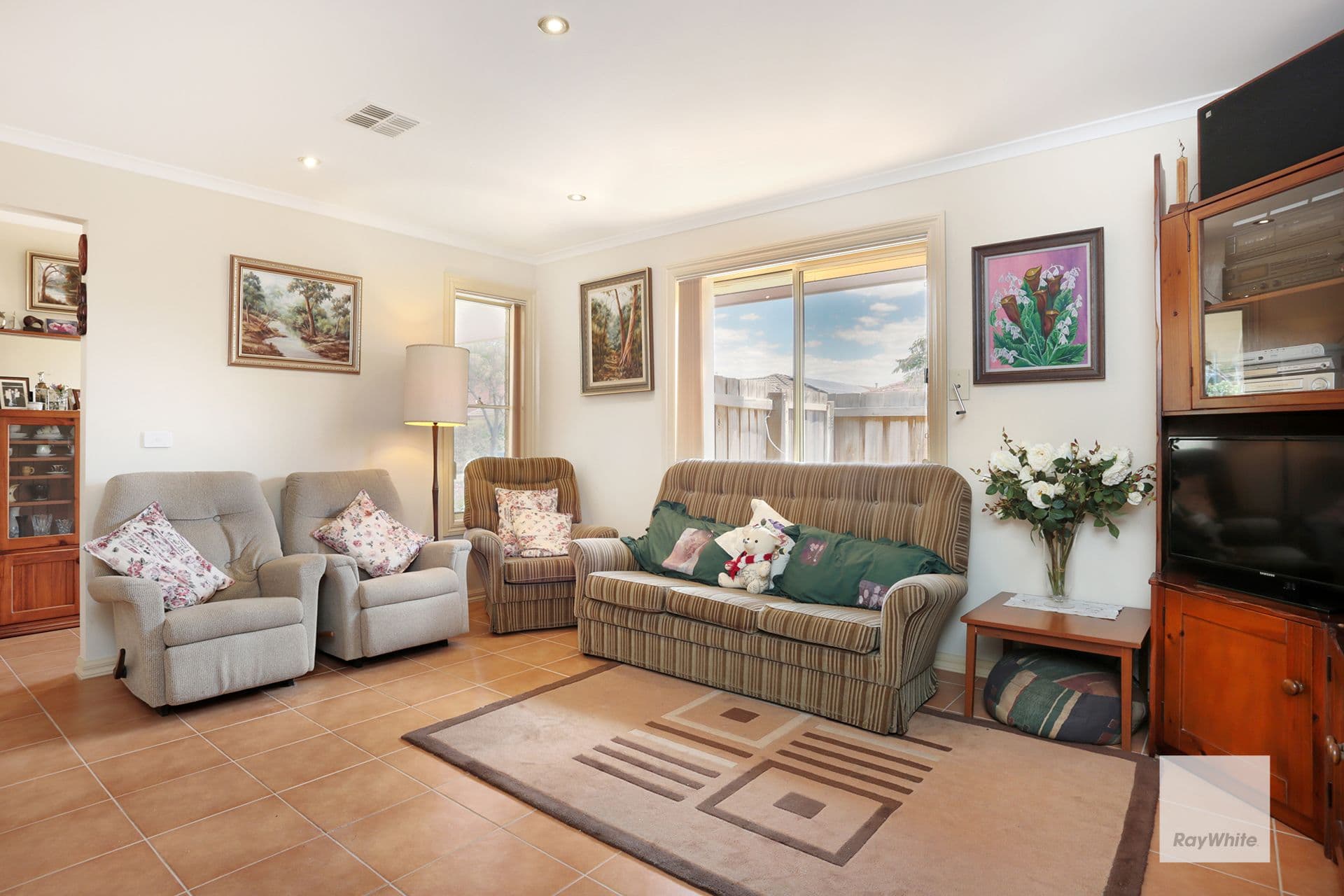 12 Summerhill Street, Tarneit VIC 3029, Tarneit - Thumbnail 2