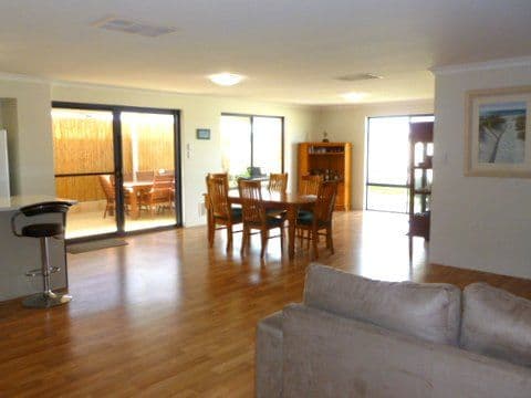 22 Topsail Street, DRUMMOND COVE WA 6532, Drummond Cove - Thumbnail 6