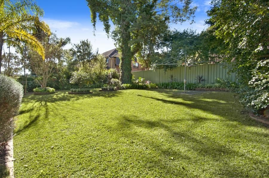 32 Ashford Avenue, CASTLE HILL NSW 2154, Castle Hill - Thumbnail 3