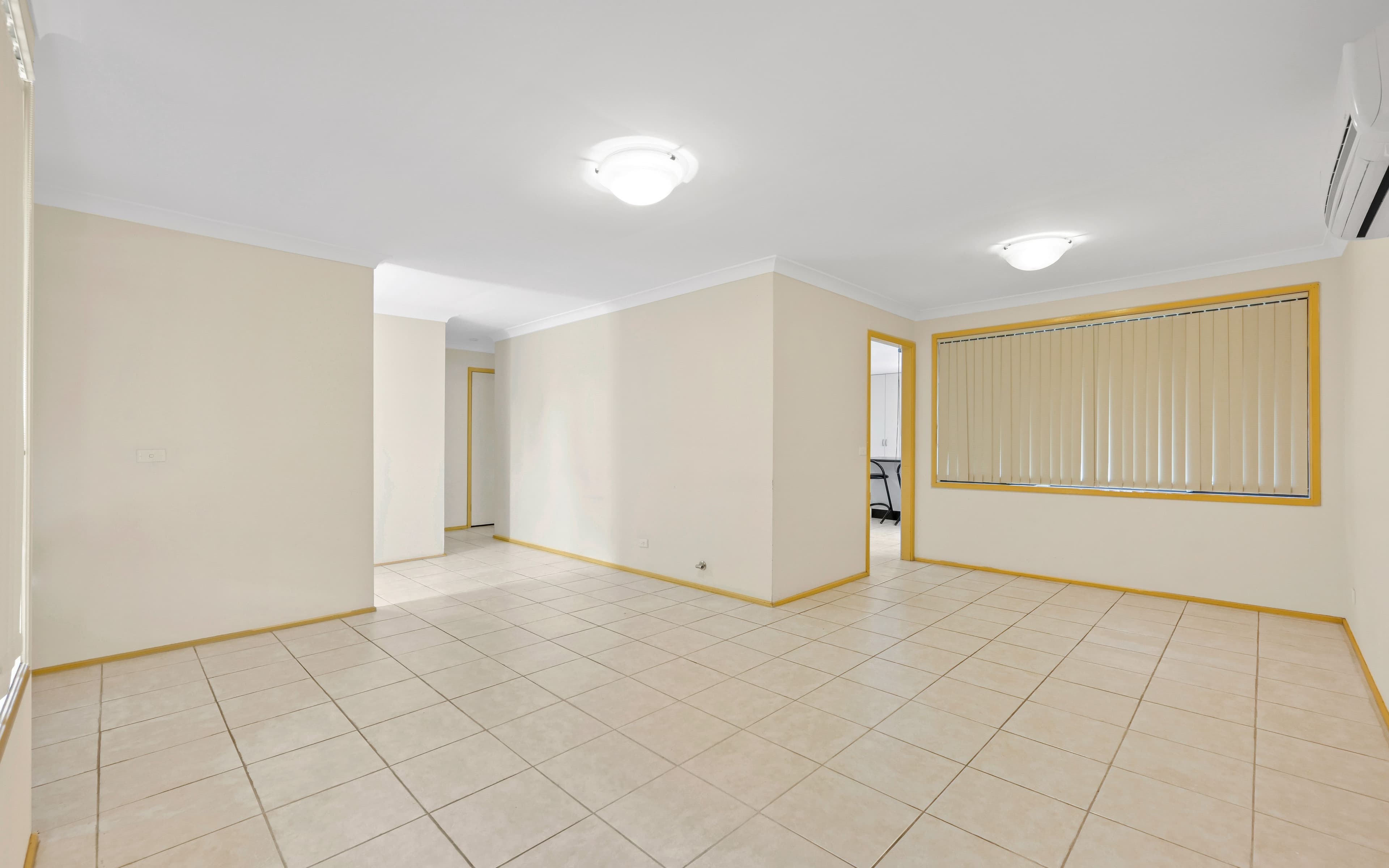5 Rossell Place, Glenfield NSW 2167, Glenfield - Thumbnail 3