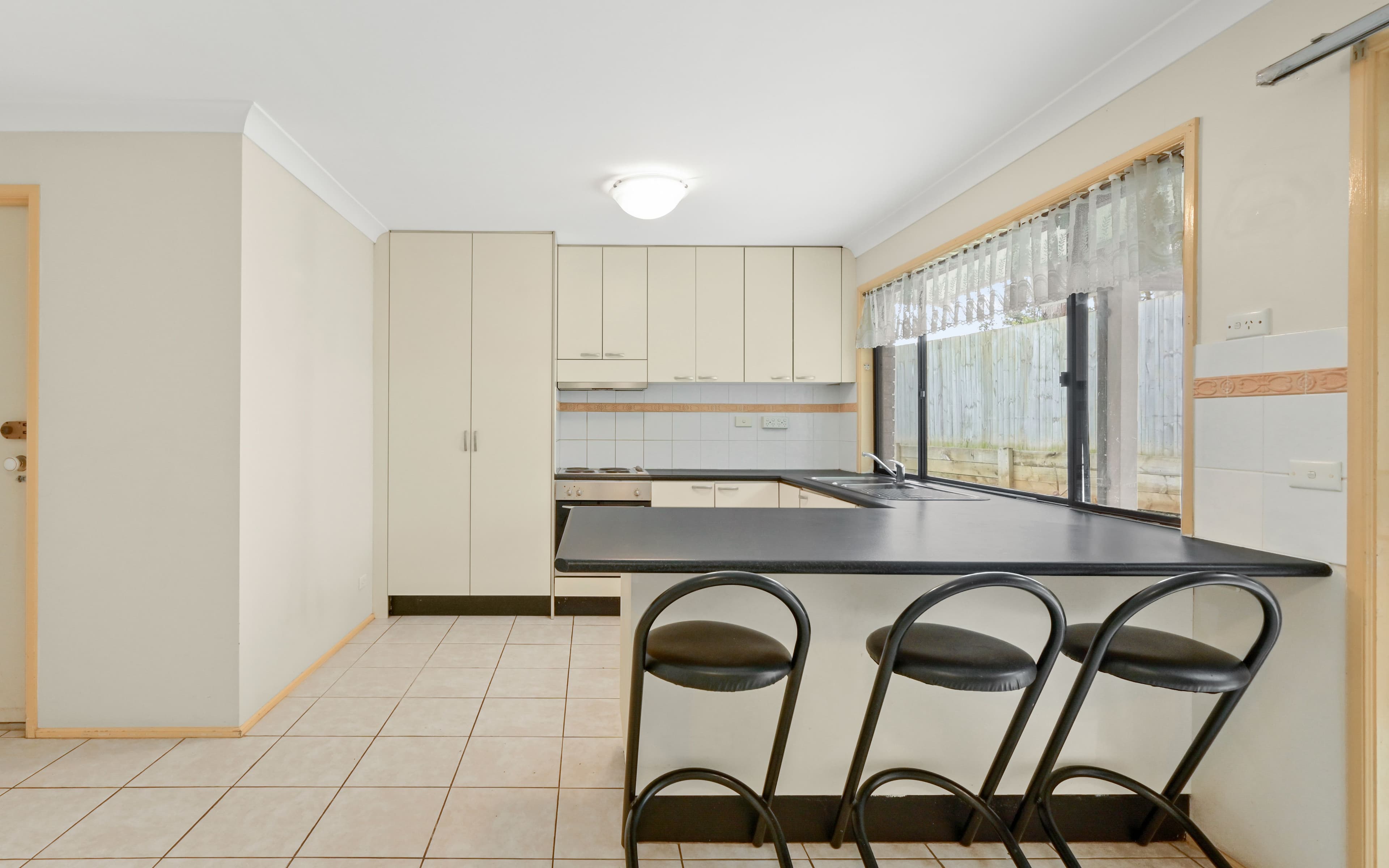 5 Rossell Place, Glenfield NSW 2167, Glenfield - Thumbnail 5