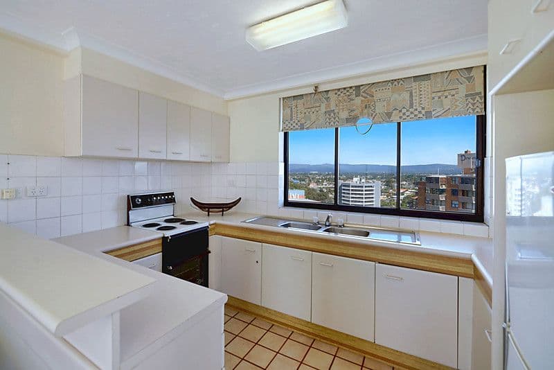 18 Hanlan Street, SURFERS PARADISE QLD 4217, Surfers Paradise - Thumbnail 8