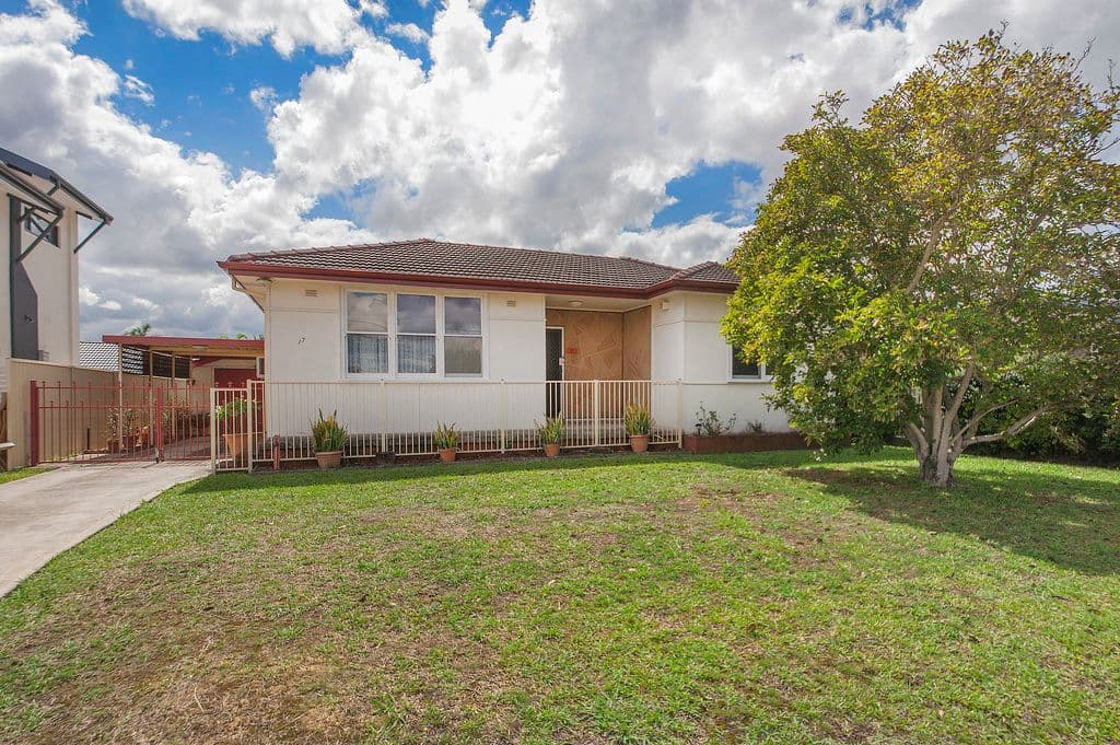17 Woodlands Road, LIVERPOOL NSW 2170, Liverpool - Image 1