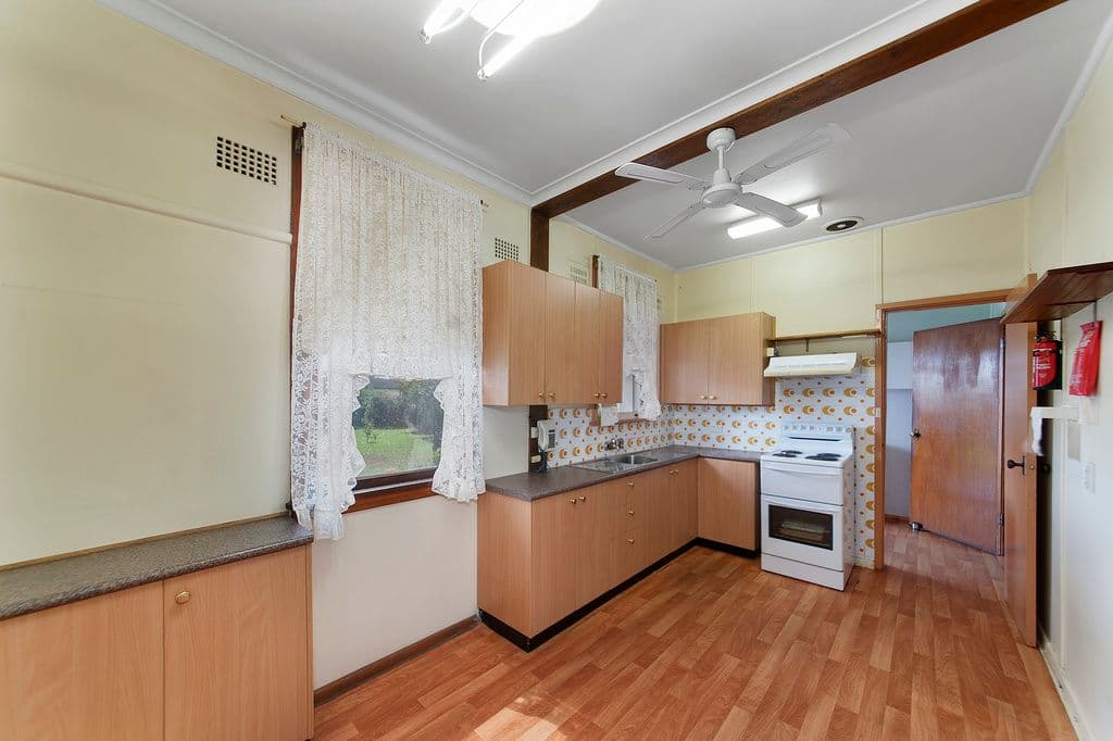 17 Woodlands Road, LIVERPOOL NSW 2170, Liverpool - Thumbnail 2