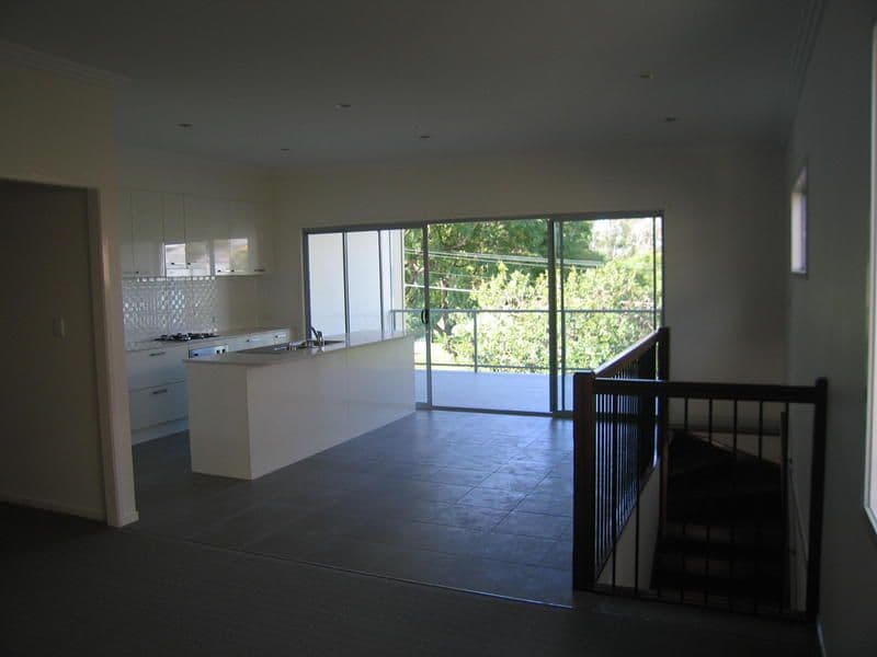  8 Ernest Street, LUTWYCHE QLD 4030, Lutwyche - Thumbnail 2