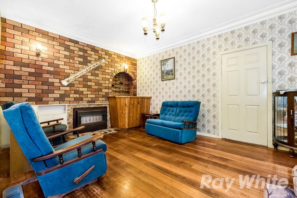 8 Durward Avenue, Glen Waverley VIC 3150, Glen Waverley - Thumbnail 6