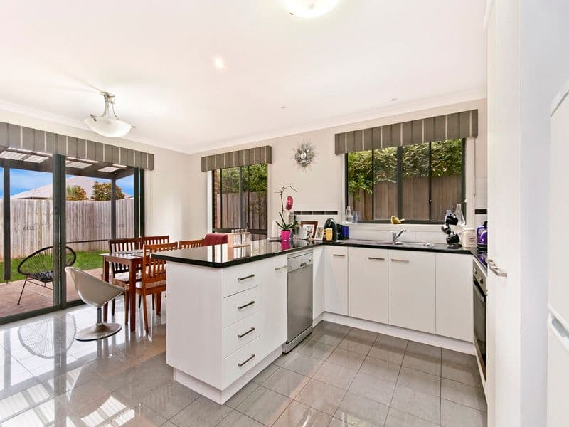4 O'Sullivan Drive, Warrnambool VIC 3280, Warrnambool - Thumbnail 3
