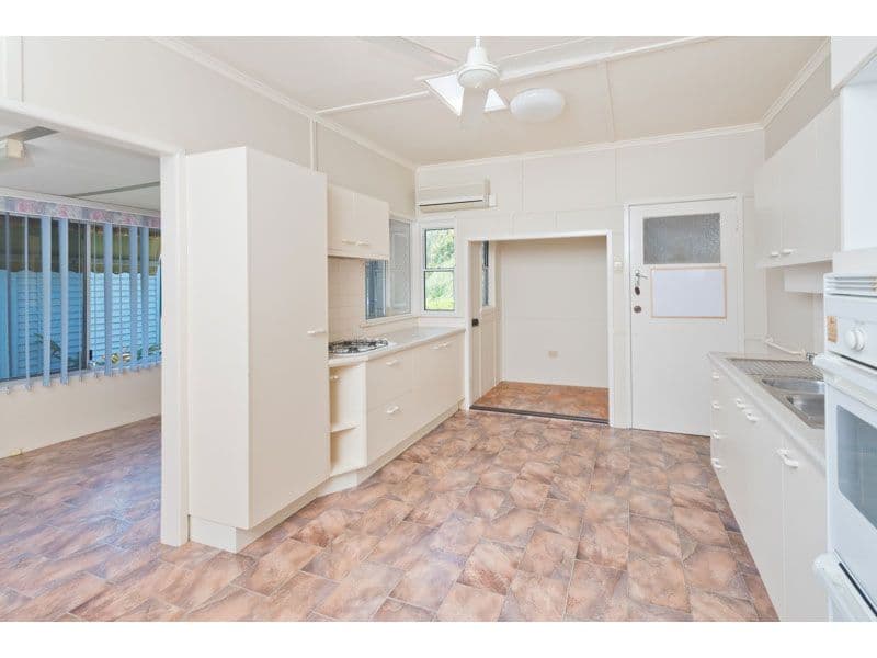 7 Doorey Street, KEPERRA QLD 4054, Keperra - Thumbnail 3
