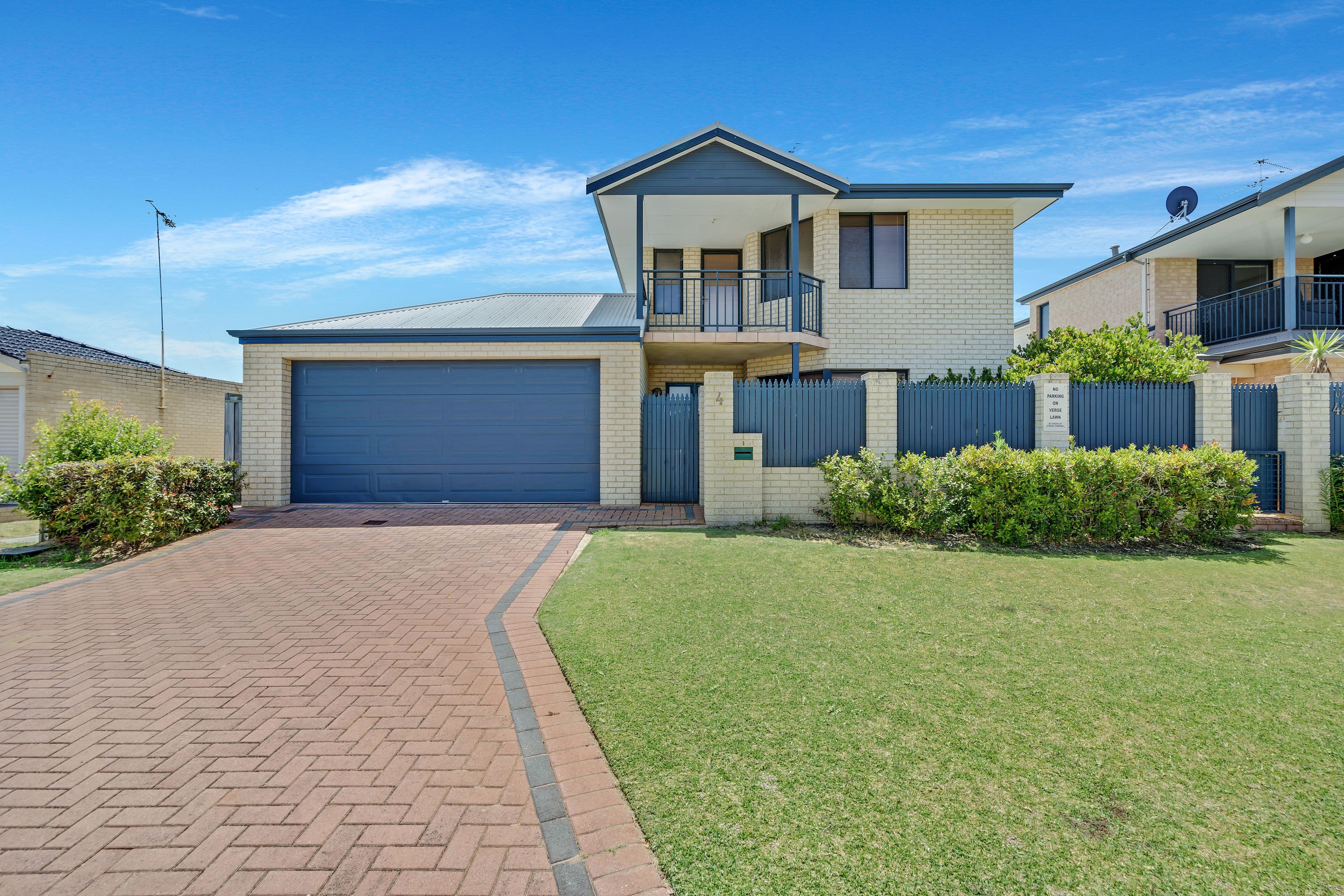 4 Lola Place, Mandurah WA 6210, Mandurah - Image 1