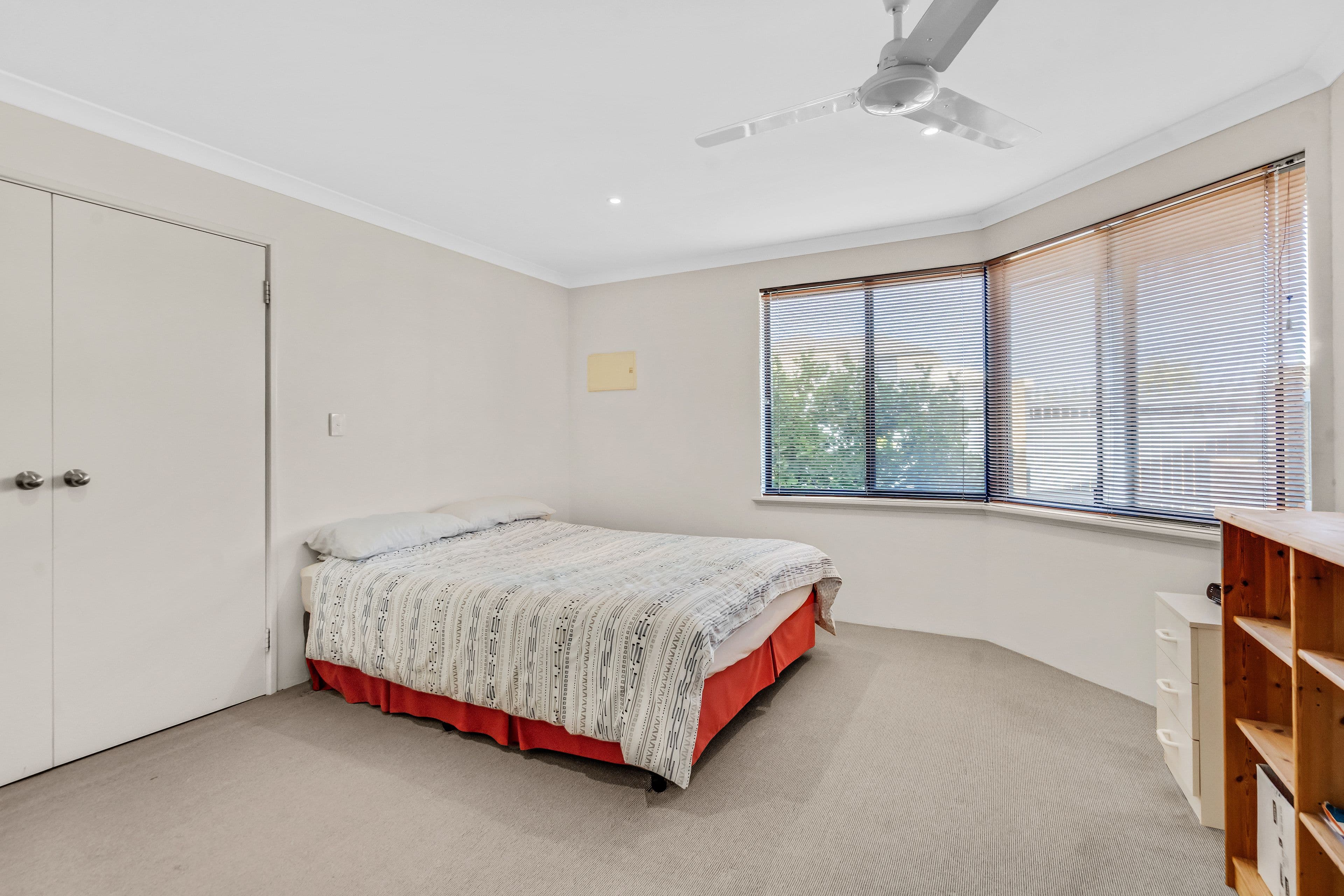 4 Lola Place, Mandurah WA 6210, Mandurah - Thumbnail 5