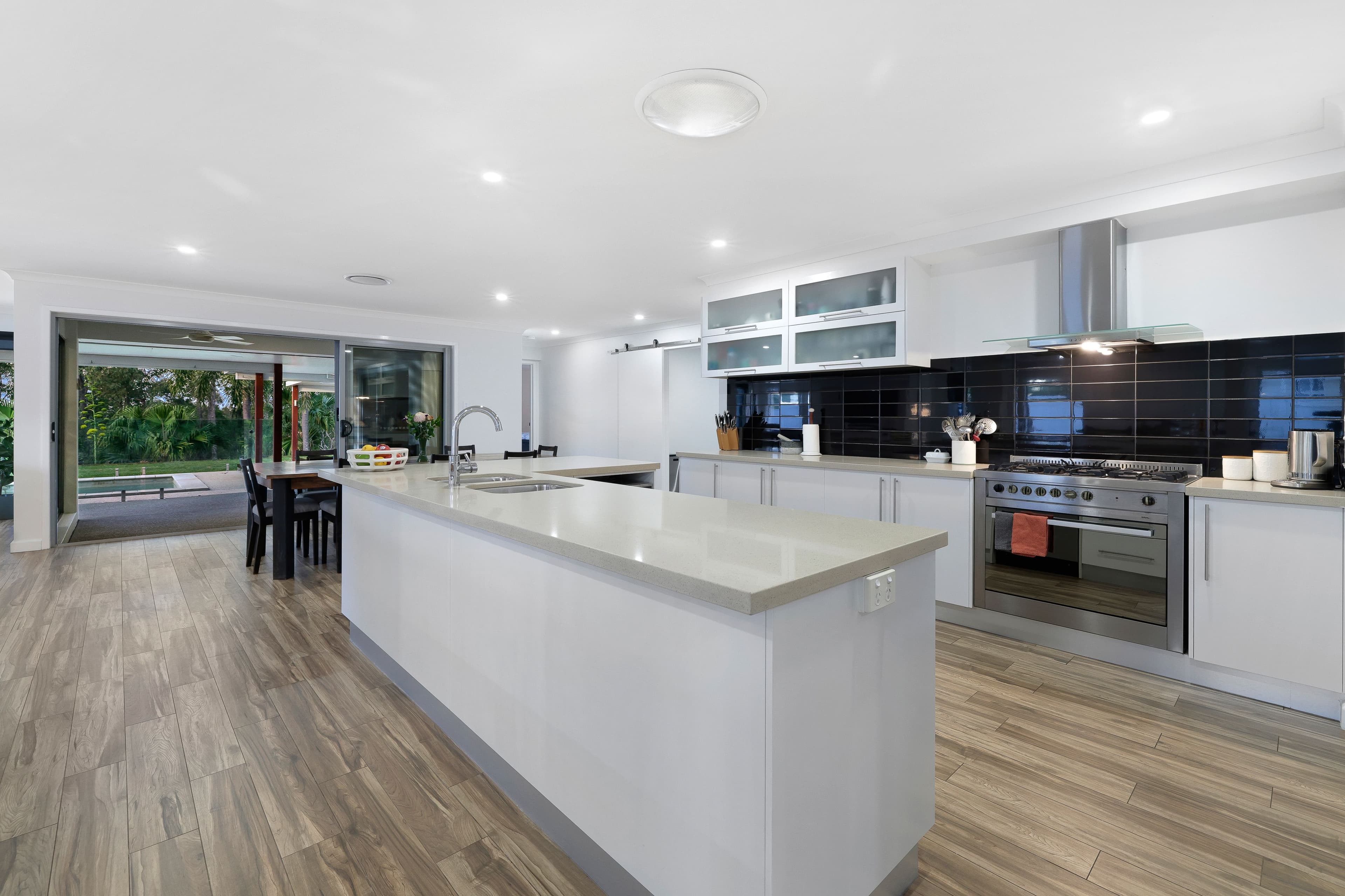 69 Salvado Drive, Pacific Pines QLD 4211, Pacific Pines - Thumbnail 3