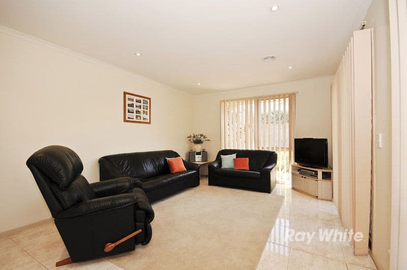 34 Mosman Close, WANTIRNA SOUTH VIC 3152, Wantirna South - Thumbnail 5