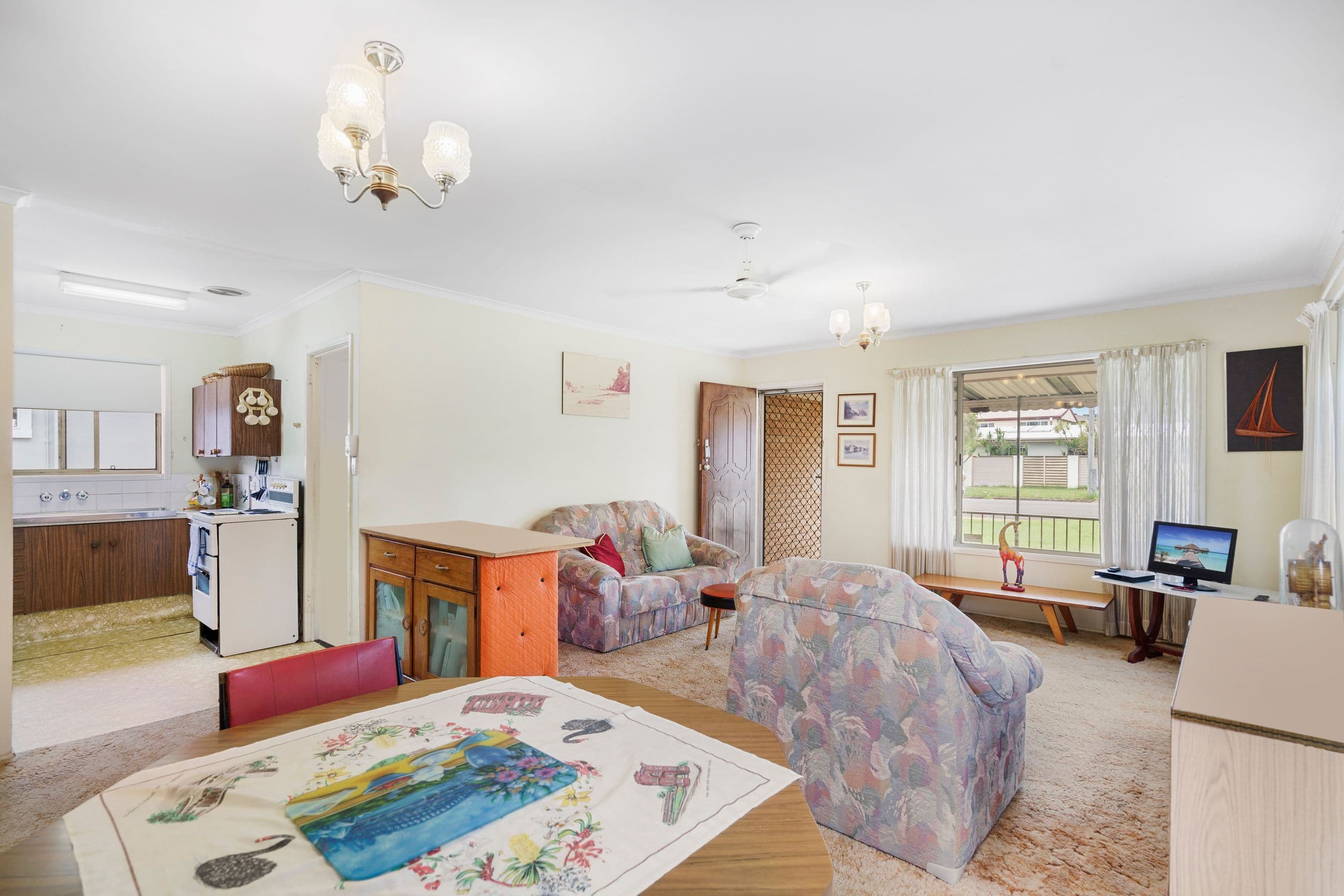 15 Foch Street, Tugun QLD 4224, Tugun - Thumbnail 6