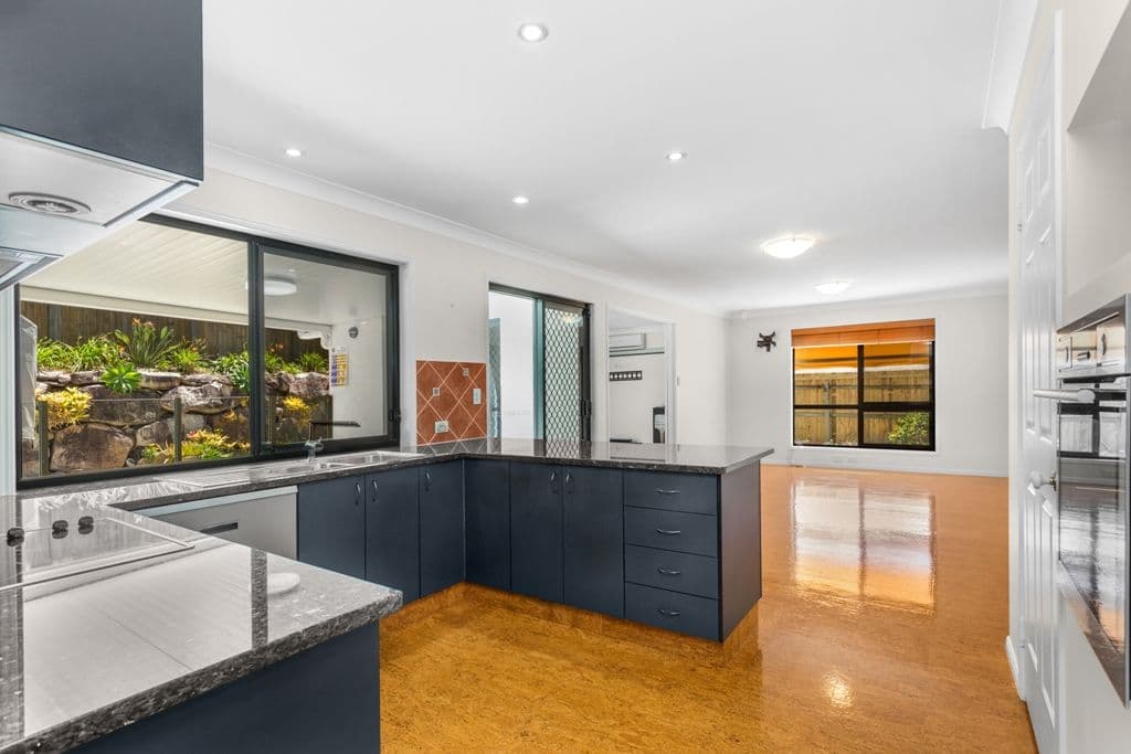 40 Van Dyke Crescent, McDowall QLD 4053, McDowall - Thumbnail 2