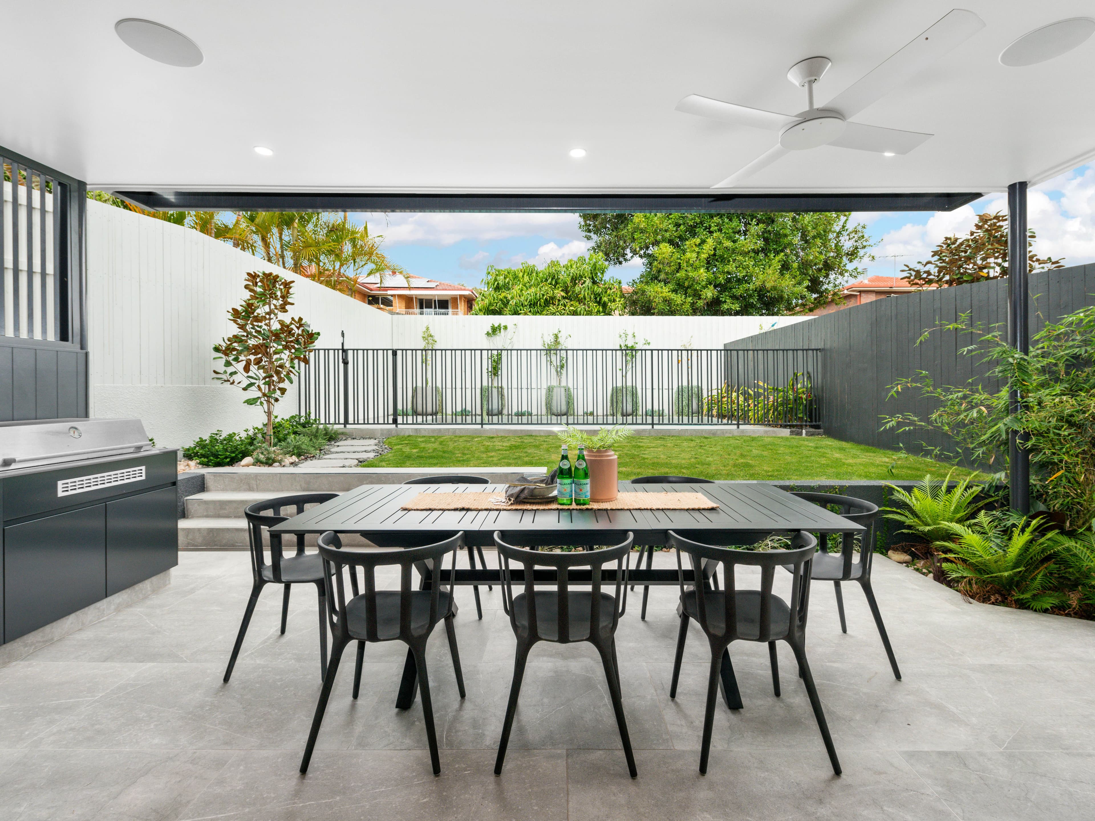 25 Ara Street, Camp Hill QLD 4152, Camp Hill - Thumbnail 2