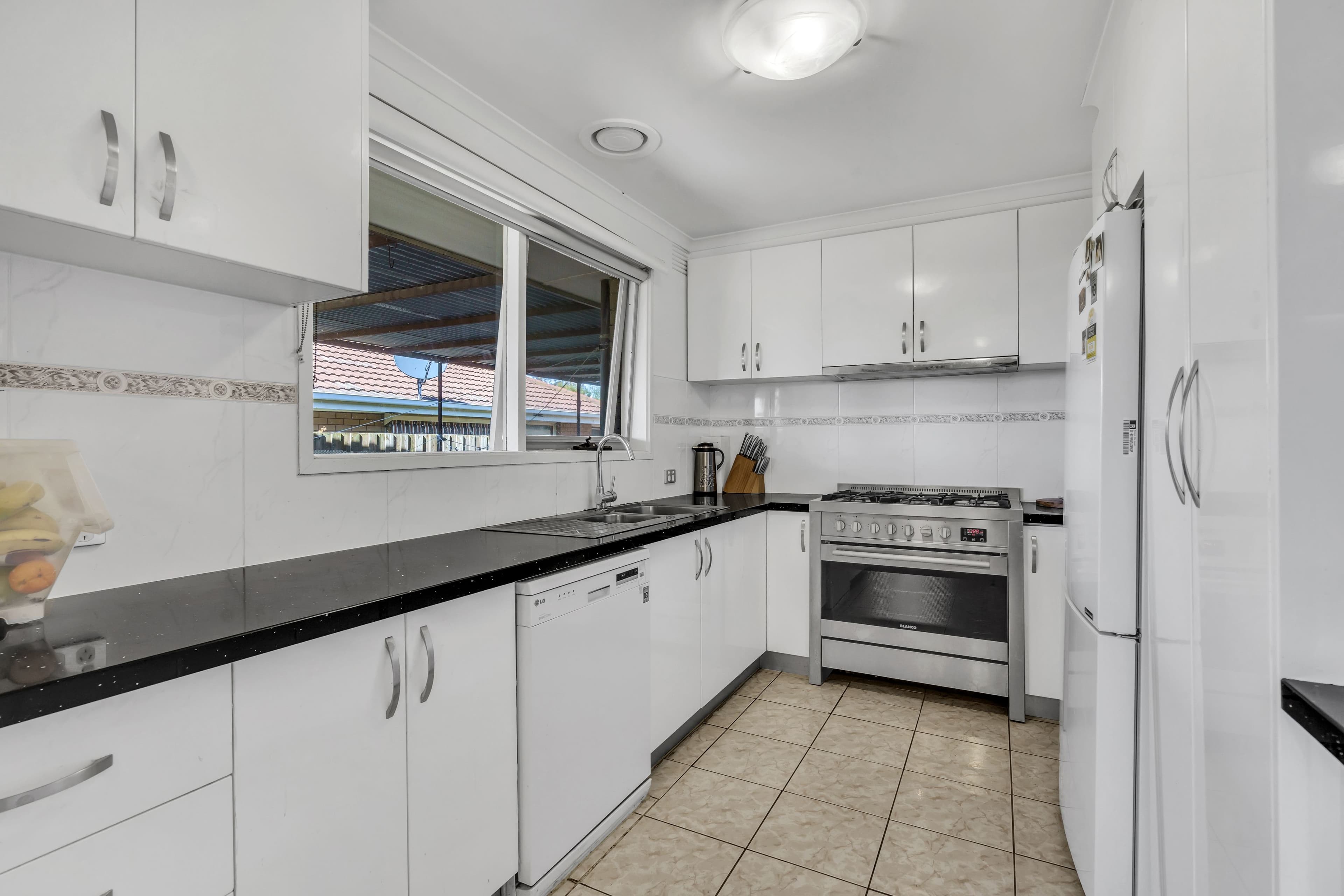 4 Albany Court, Campbellfield VIC 3061, Campbellfield - Thumbnail 5