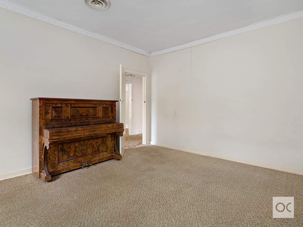 26 Emily Avenue, Clapham - Thumbnail 6