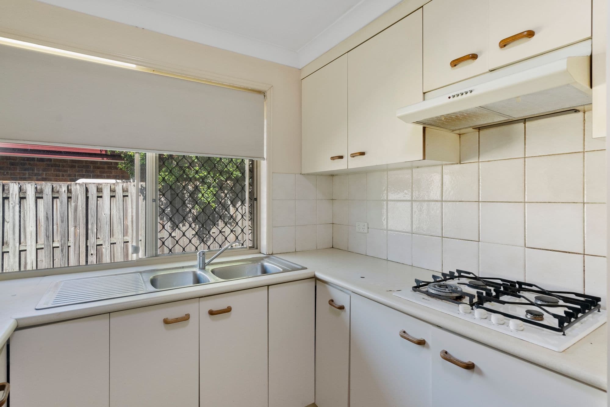 25 Manitoba Place, Wavell Heights QLD 4012, Wavell Heights - Thumbnail 4