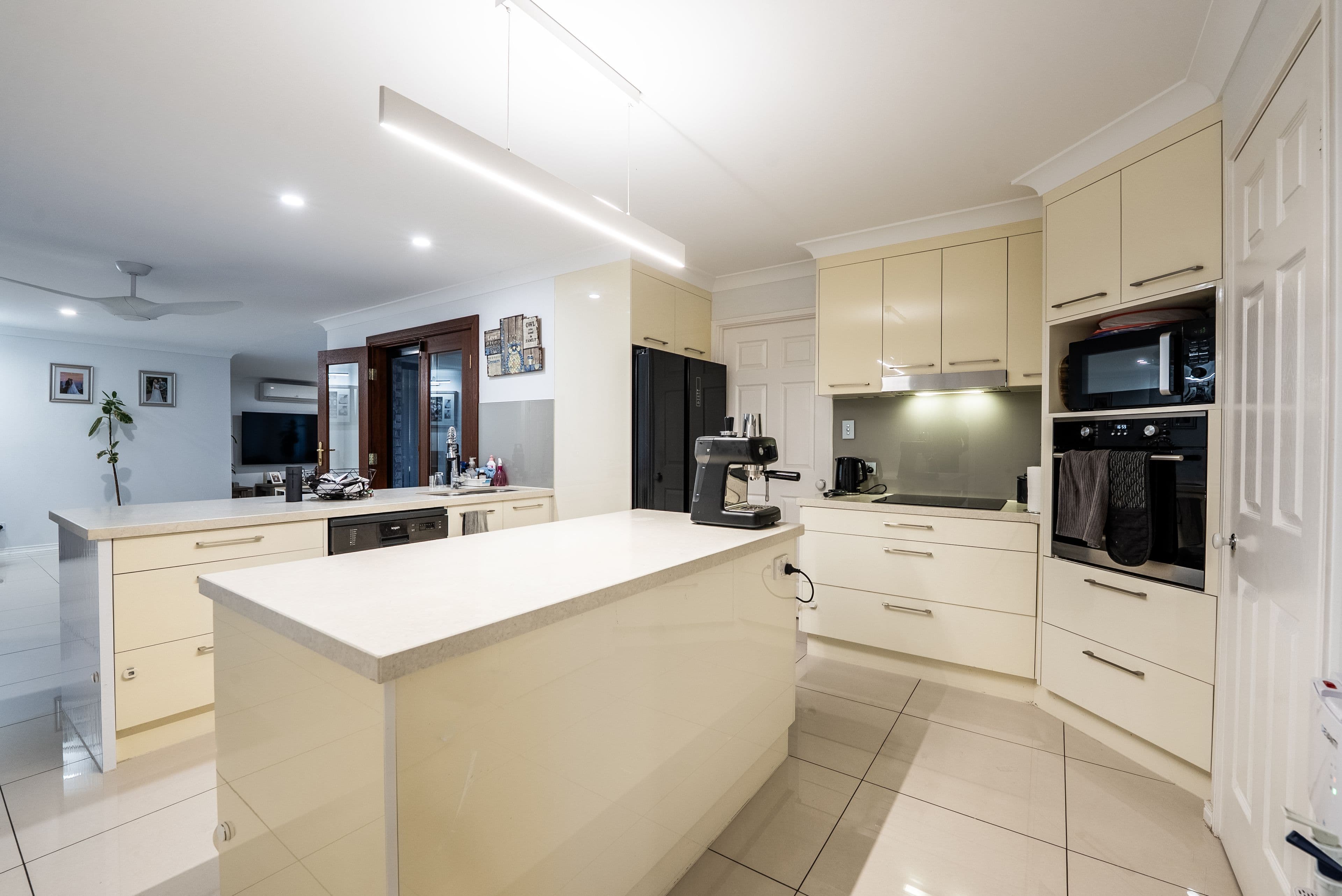 8 Waratah Street, Newtown QLD 4350, Newtown - Thumbnail 3