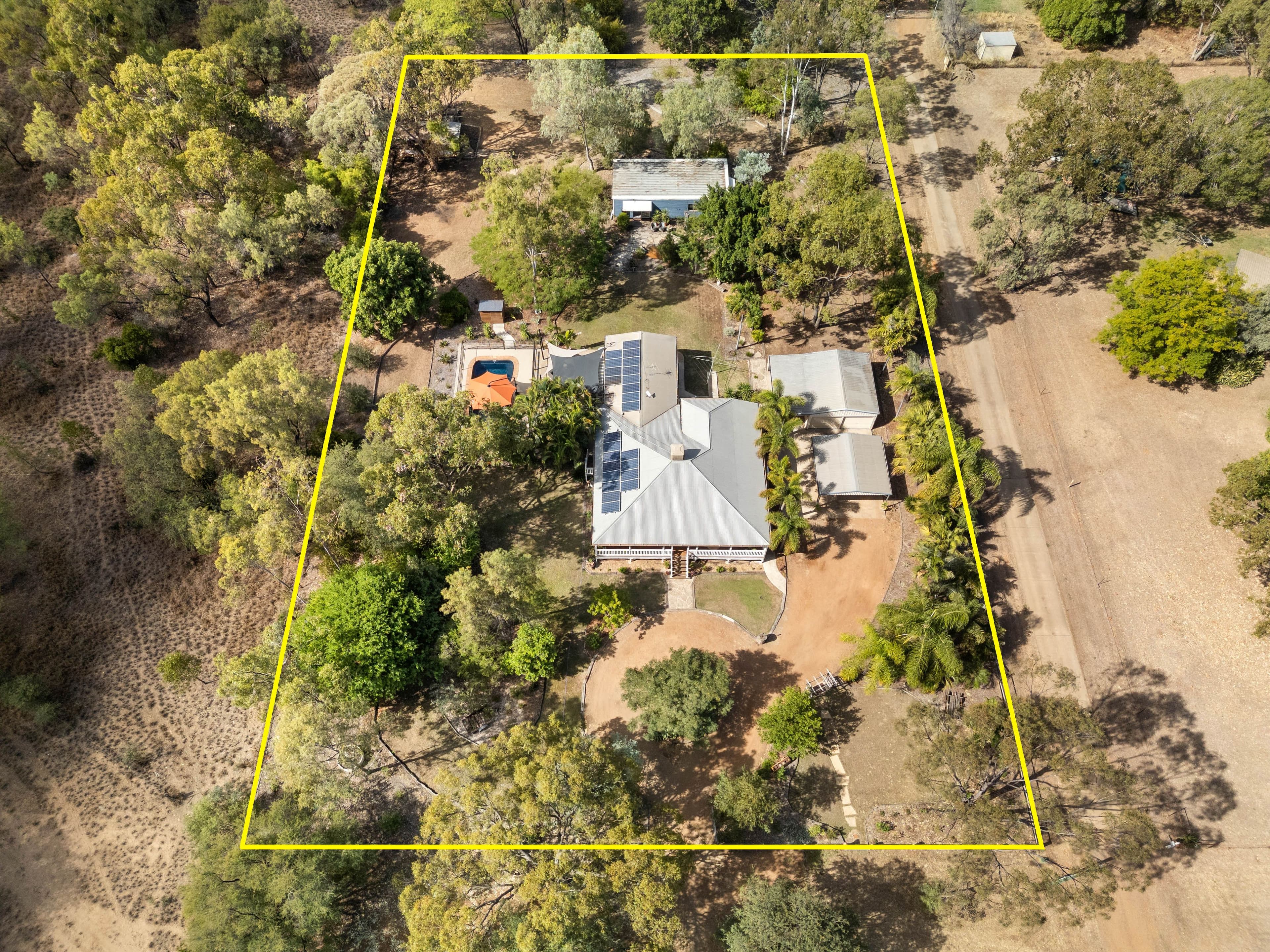 58 Tourmaline Road, Emerald QLD 4720, Emerald - Thumbnail 3
