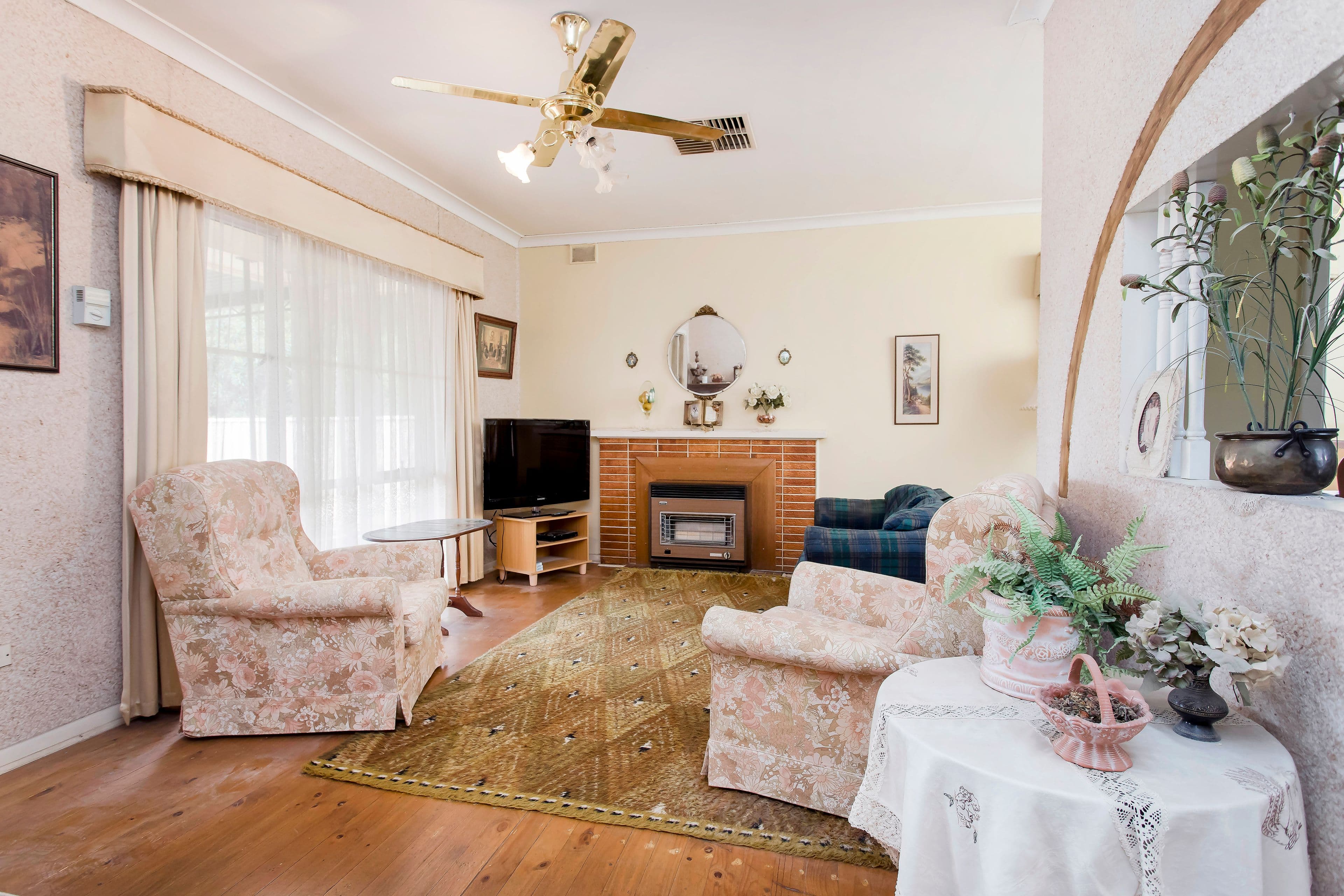 33 Byard Terrace, Mitchell Park SA 5043, Mitchell Park - Thumbnail 2