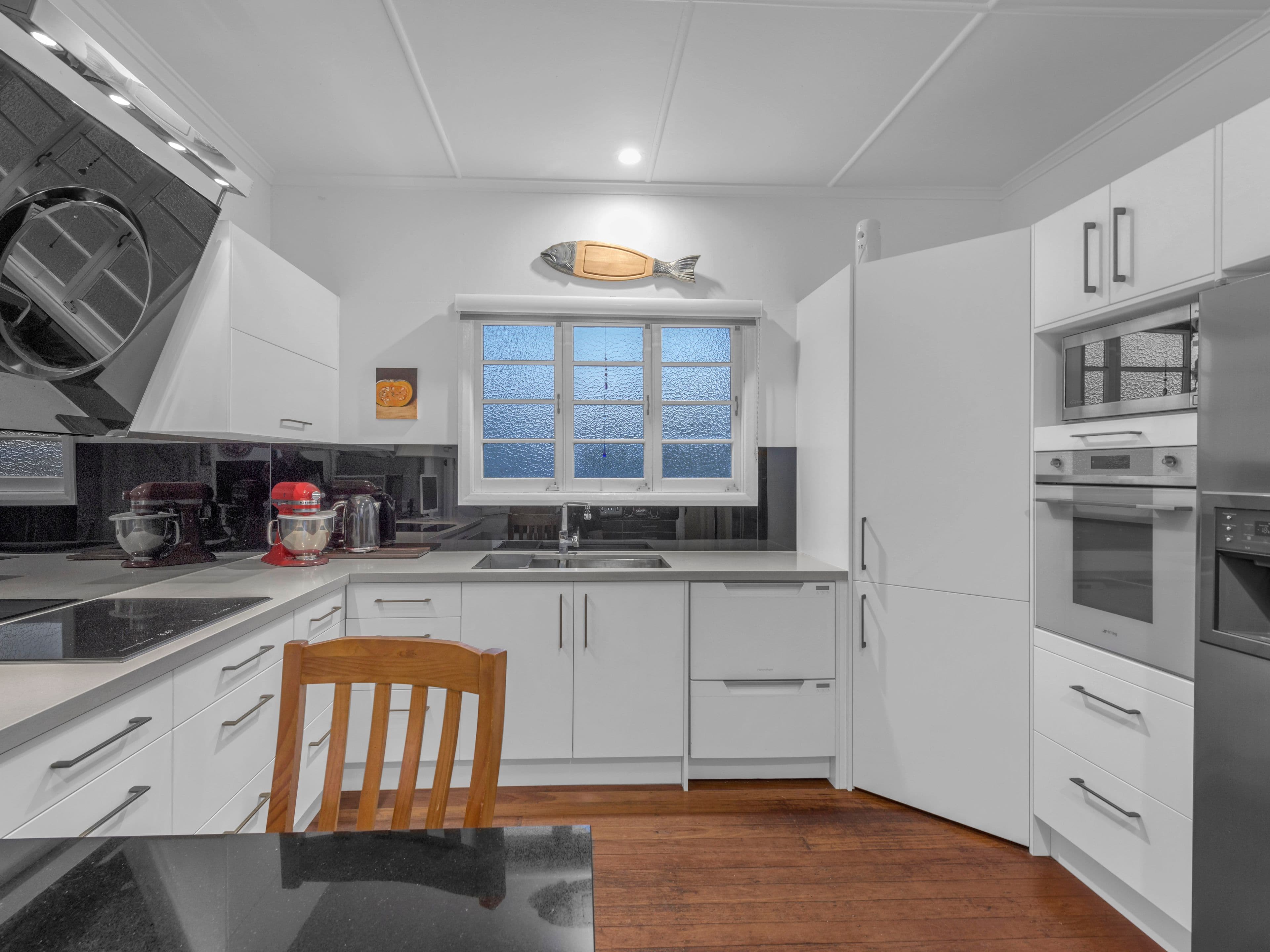 236 Ferguson Road, Seven Hills QLD 4170, Seven Hills - Image 1