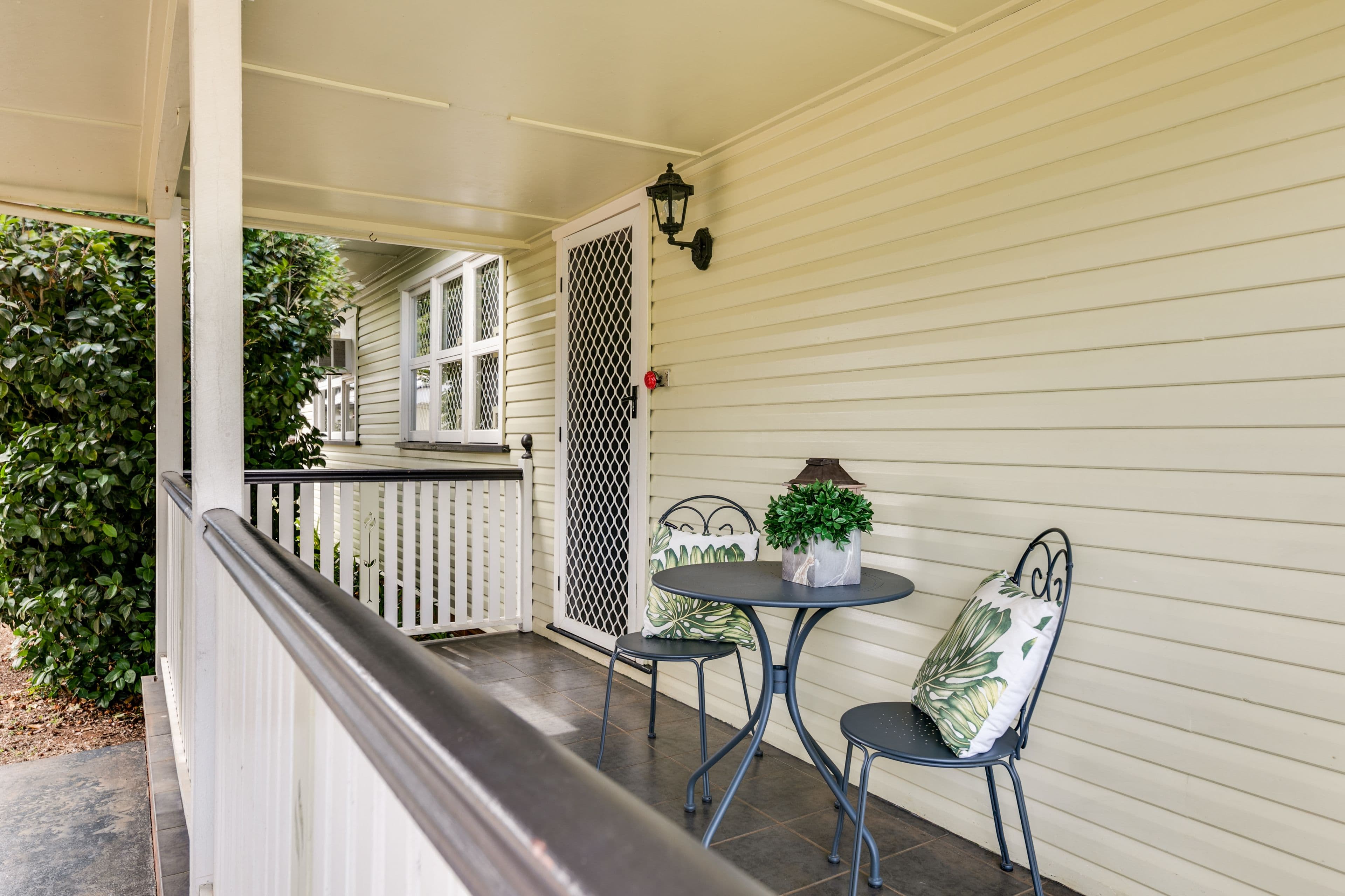 1 Bernard Street, Newtown QLD 4350, Newtown - Thumbnail 2