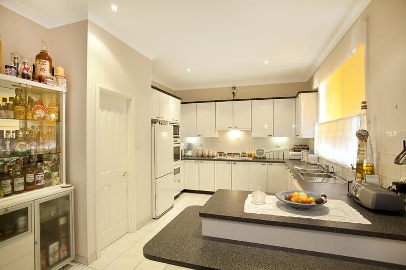 15 Cordelia Crescent, GREEN VALLEY NSW 2168, Green Valley - Thumbnail 2
